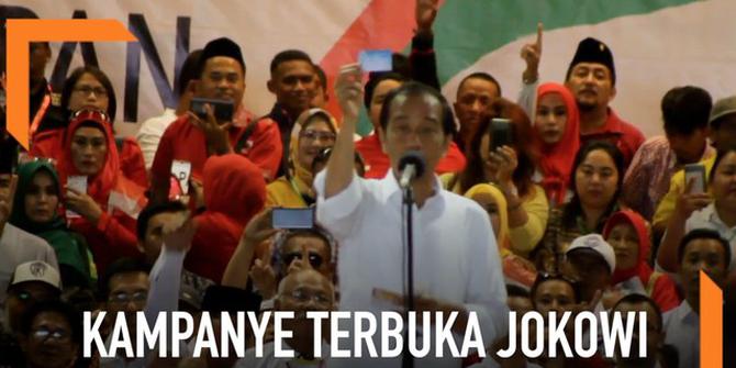 VIDEO: Di Kalimantan Timur, Jokowi Perkenalkan Tiga Kartu Sakti