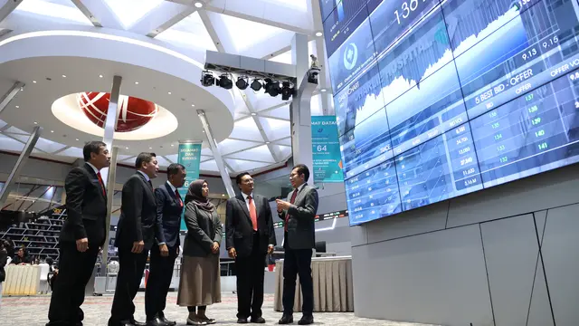 Pencatatan perdana saham PT Charlie Hospital Semarang Tbk (RSCH), Senin (28/8/2023). (Foto: BEI)