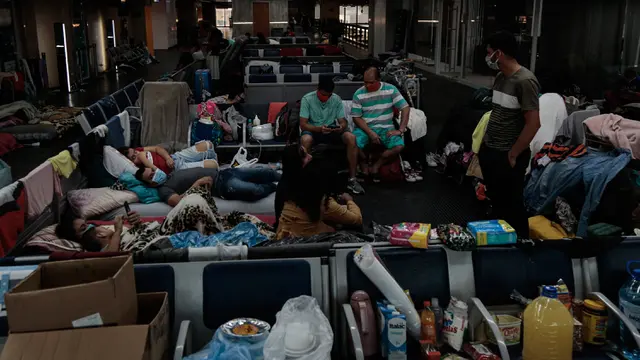 Ratusan Imigran Kolombia Terjebak di Bandara Brasil