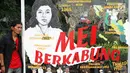Jaringan Solidaritas Korban untuk Keadilan (JSKK) menggelar aksi kamisan ke-493 di depan Istana Negara, Jakarta, Kamis (18/5). Mereka meminta pemerintah menyelesaikan kasus pelanggaran HAM yang terjadi di seluruh Indonesia.(Liputan6.com/Immanuel Antonius)