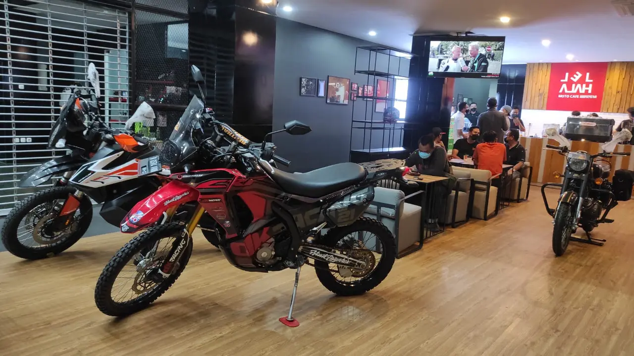 Bengkel dan Tempat Nongkrong Baru untuk Anak Motor (Arief A/Liputan6.com)