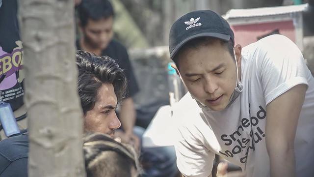 [Fimela] Ernest Prakasa film Imperfect