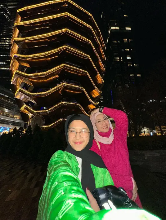 [Instagram/desyratnasariterdepan]