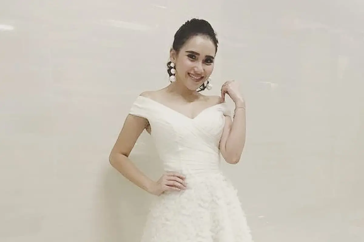 [Bintang] Ayu Ting Ting