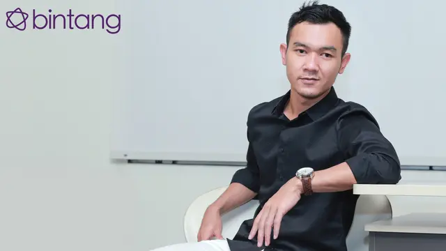 [Bintang] Eksklusif Ali Muharam, dari Tukang Sandal Hingga Juragan Makaroni