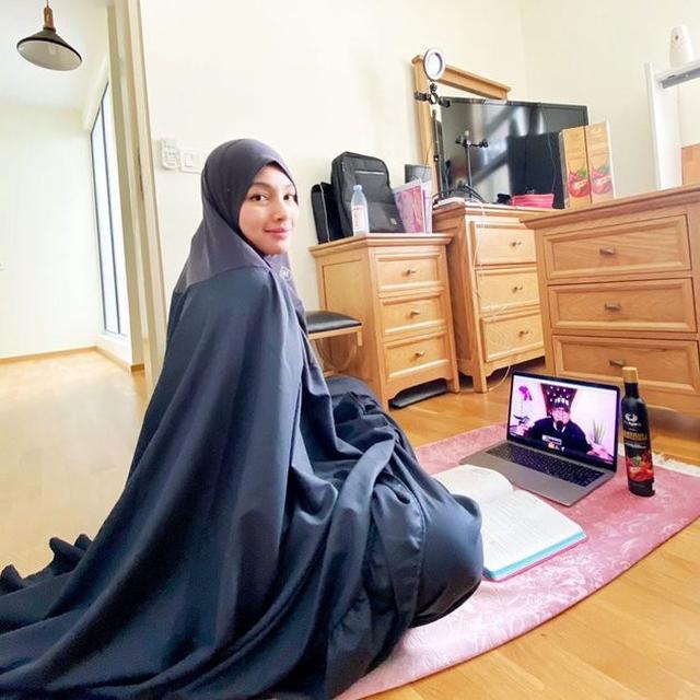 7 Potret Rumah Mewah Tya Arifin Menantu Siti Nurhaliza Di Malaysia Hot Liputan6 Com