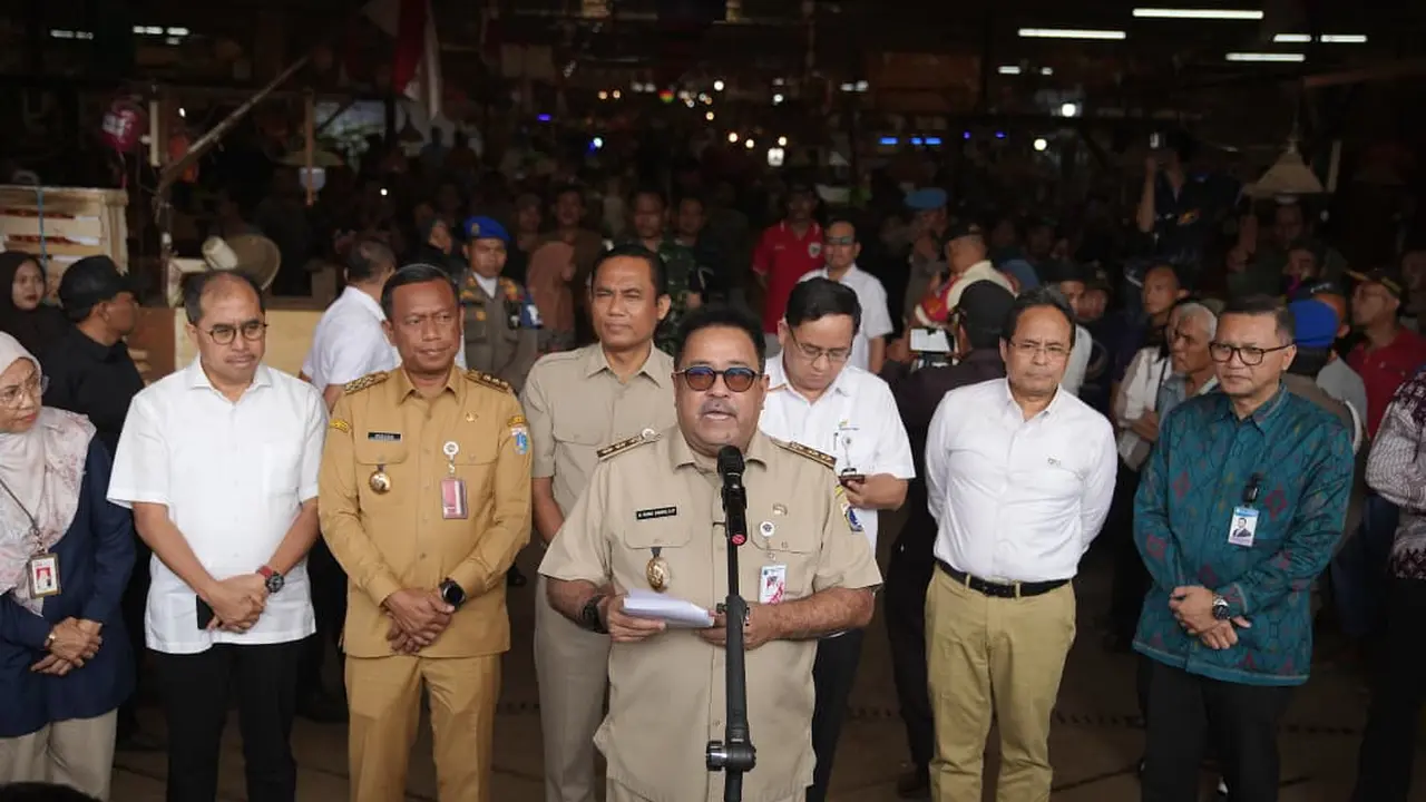 Akses Modal Dibuka, DKI Beri Suntikan Biaya Ratusan Pedagang Kramat Jati