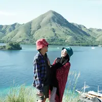 Menghabiskan waktu bersama./Copyright Fimela - Adhib Mujaddid