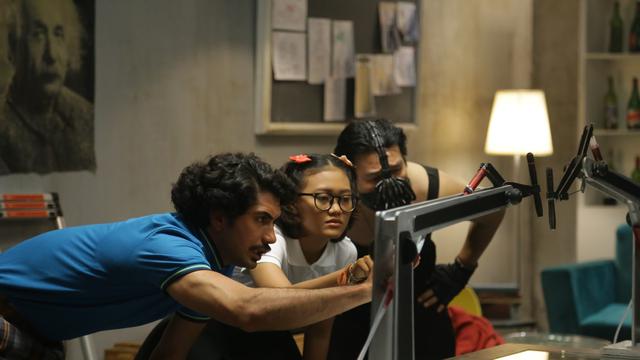 Adegan Benyamin Biang Kerok. (Foto: Dok. Falcon Pictures)