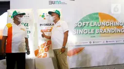 Single branding Nitrea dan NPK Phonska Plus akan memudahkan konsumen untuk mengidentifikasi produk pupuk yang saat ini masih diproduksi oleh kelima produsen pupuk dengan brand-nya masing-masing. Single branding bagian dari program transformasi bisnis Pupuk Indonesia. (Liputan6.com/HO/Rizki)