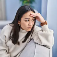 Cara 12 Zodiak Berhenti Menyukai Seseorang yang Tidak Bisa Dimiliki./Copyright depositphotos.com/krakenimages