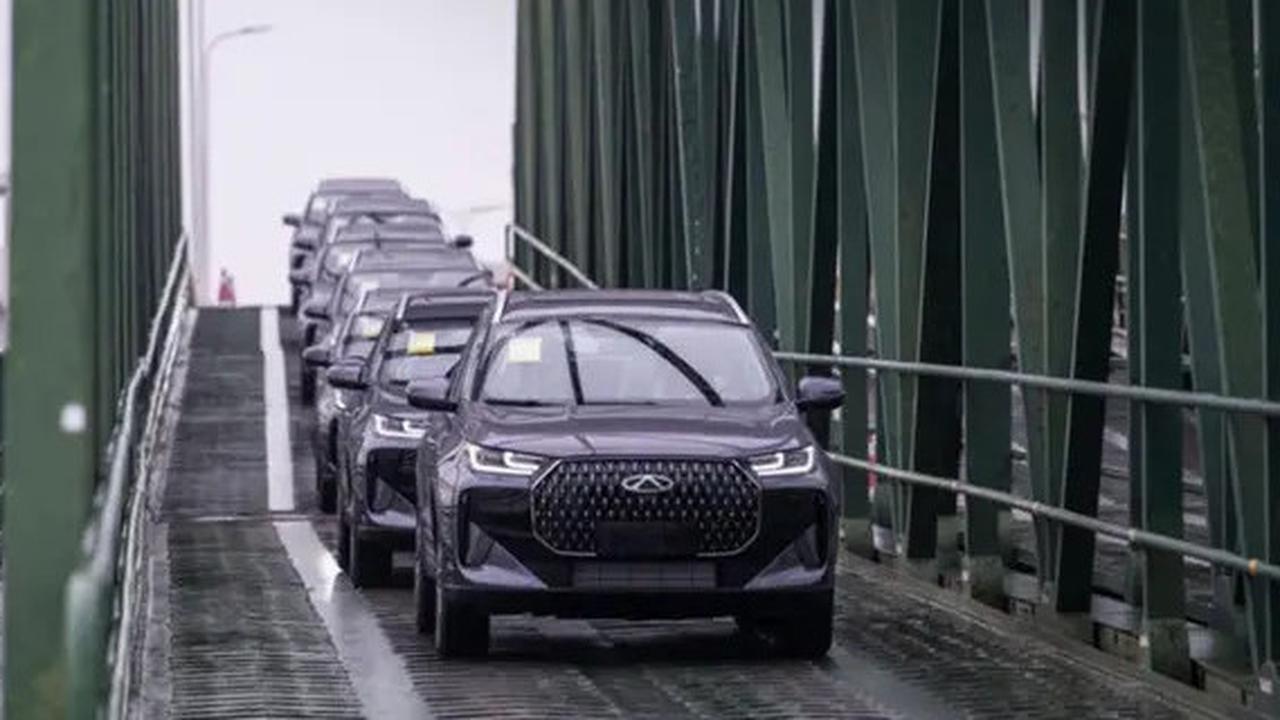 Metode Ampuh untuk Mencegah Aquaplaning Saat Mengemudi