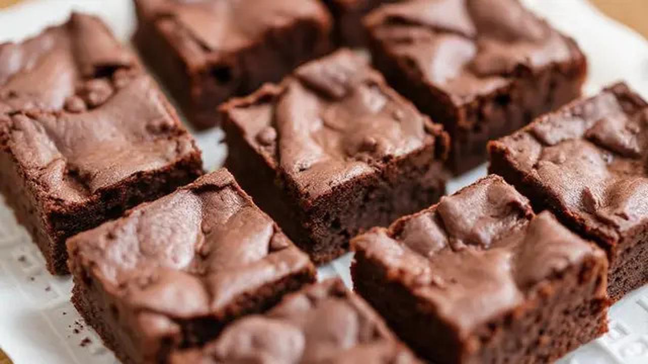 Konsumsi Ikan untuk Cegah Stunting, Mahasiswa UNAIR Ciptakan Brownies Sehat dari Ikan Bandeng