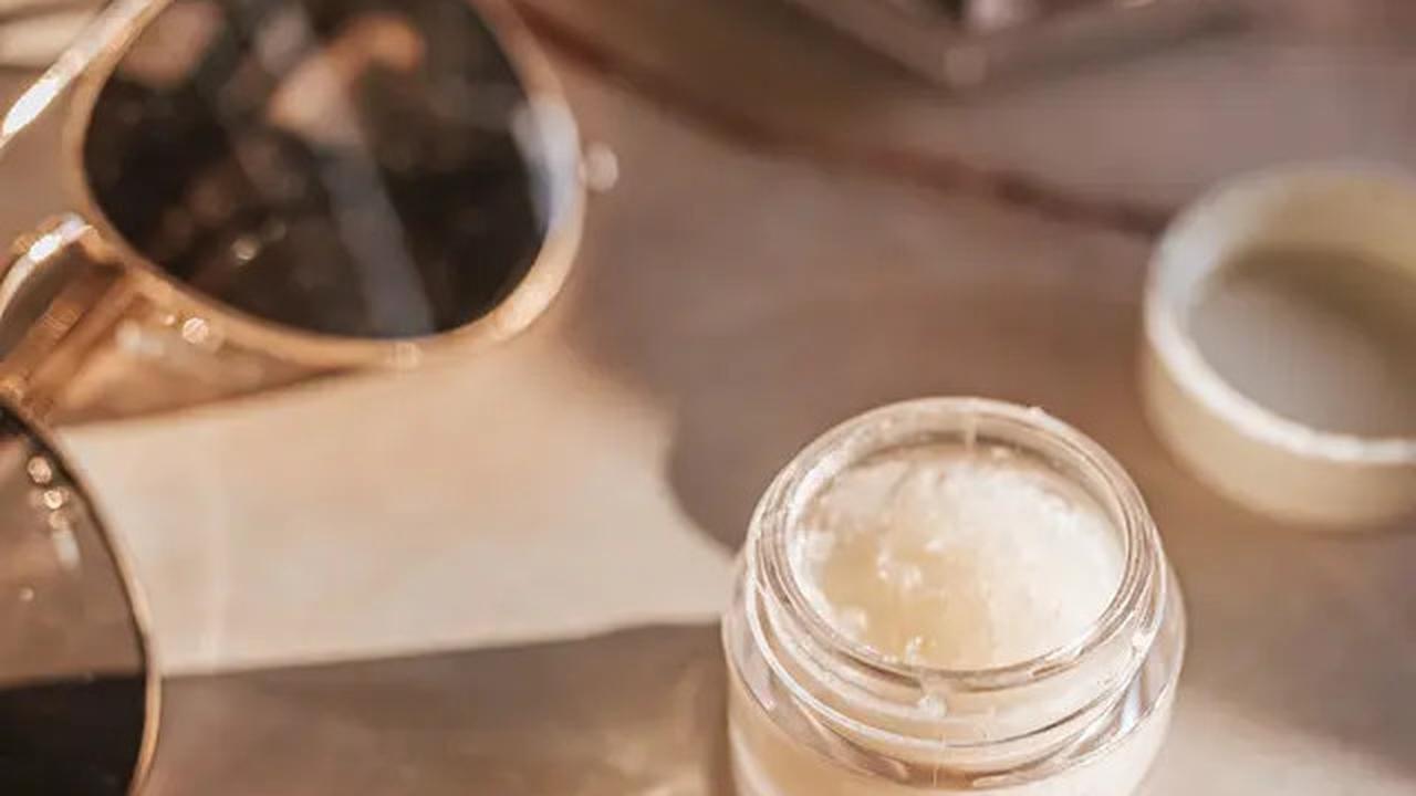 Penyebab Wajah Terasa Panas Setelah Pakai Skincare, Berikut Cara Mengatasinya