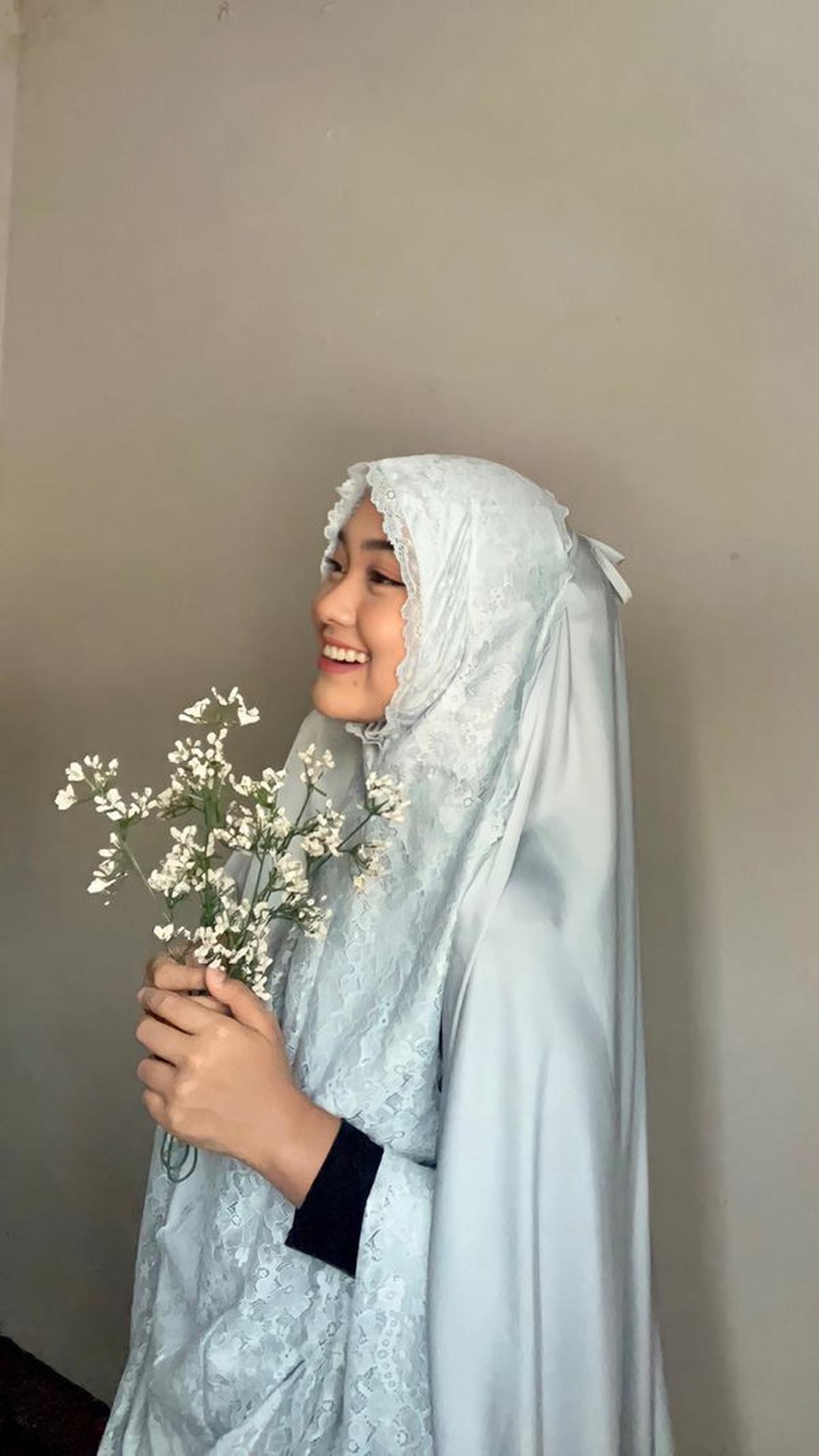 <b>Mukena Bordir untuk Look Eksklusif dan Glamour&nbsp;</b>