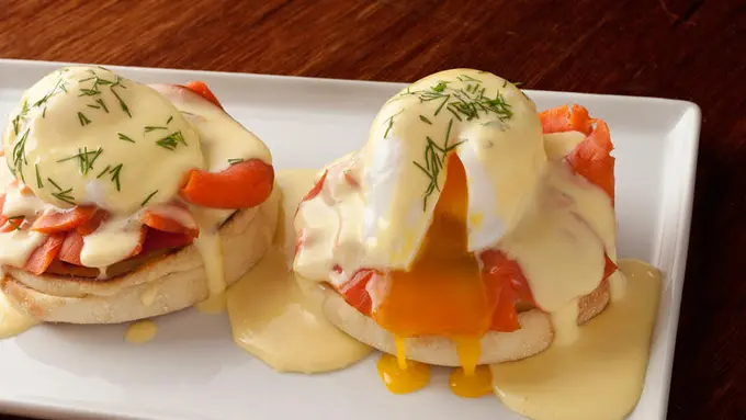 [Bintang] Makan Telur Bisa Bikin Bisul, Benarkah?