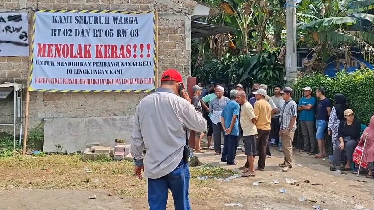 Kronologi Lengkap Warga Cilodong Depok Demo Tolak Pembangunan Gereja