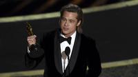 Brad Pitt menang di Piala Oscar 2020 (AP Photo/Chris Pizzello)