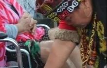 Keajaiban Ida Dayak Sembuhkan Pasien Hanya Modal Minyak