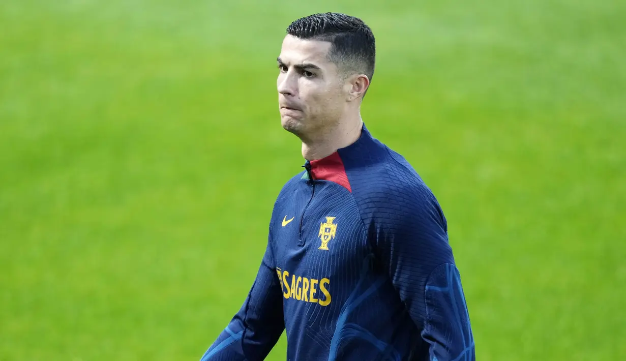 Timnas Portugal tergabung di Grup H dalam Piala Dunia 2022. Cristiano Ronaldo cs satu grup bersama Uruguay, Ghana, dan Korea Selatan. (AP/Armando Franca)