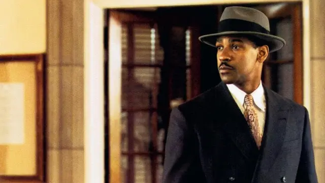Devil in a Blue Dress (1995)