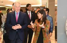 Tony Blair ketemu Menteri Meutya Bahas AI dan Adopsi e-SIM