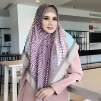 Mulan Jameela dapat pujian warganet usai berhijab (Instagram/@mulanjameela1)