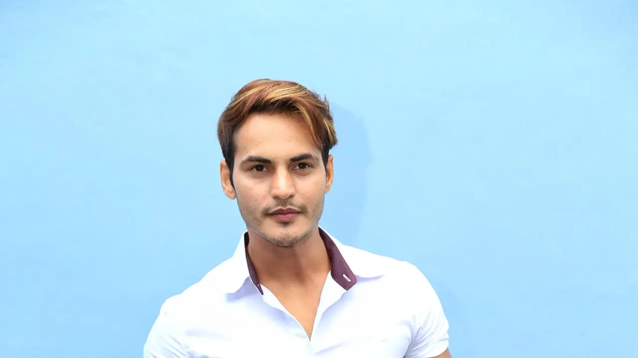[Bintang] Ravi Bhatia