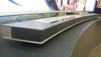 Samsung Curved Soundbar (Iskandar/ Liputan6.com)