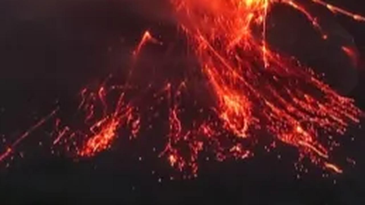 Gunung Merapi Luncurkan Awan Panas Guguran Sejauh 1,5 Km