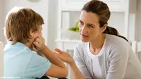 Jangan Dibiarkan, Begini Tips Mengatasi Anak yang Suka Menyela Pembicaraan Orang Tua