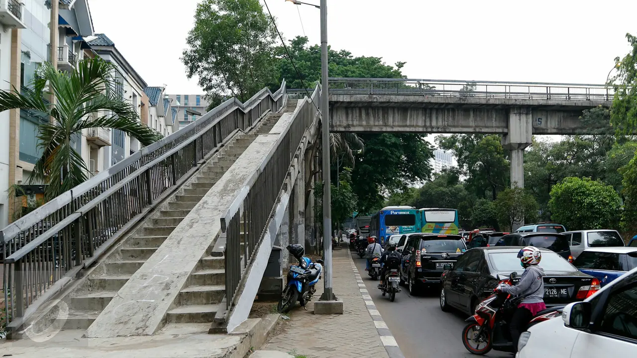 20151127-Lokasi TKP pemerkosaan di JPO Lebak Bulus-Jakarta