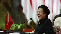 Ketua Umum PDI Perjuangan (PDIP) Megawati Soekarnoputri saat memberikan pidato dalam acara pengumuman bakal calon kepala daerah di Pilkada 2024 gelombang pertama di kantor DPP PDIP, Jakarta. (Foto: Dokumentasi PDIP).