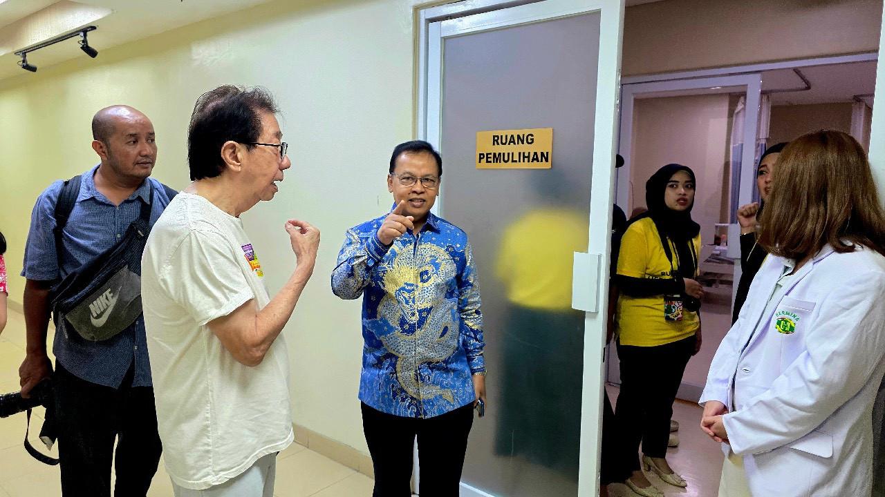 Senyum Baru untuk Anak Indonesia, Kepedulian Kuku Bima dan Tolak Angin Sido Muncul Hadir lewat Operasi Sumbing Bibir Gratis di Bekasi