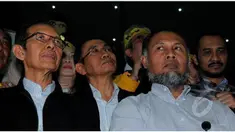  Mantan Wakil Ketua Komisi Pemberantasan Korupsi (KPK) Bambang Widjojanto sumringah usai mendapat desponering atau pengesampingan perkara dari Kejaksaan Agung. Dia pun langsung mendatangi gedung KPK, Jakarta untuk menemui para mantan koleganya di san...