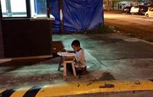 Kisah haru bocah SD belajar di trotoar manfaatkan lampu McDonald