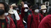 Mahasiswa dari berbagai universitas melakukan aksi unjuk rasa di kawasan Patung Kuda, Jakarta, Senin (4/11/2022). Mereka menyampaikan tuntutannya terkait kenaikan minyak goreng dan bahan bakar minyak (BBM). (Liputan6.com/Helmi Fithriansyah)