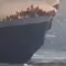 Detik-Detik Penumpang KMP Mutiara Sentosa 2 Terjun ke Laut Madura Hindari Api