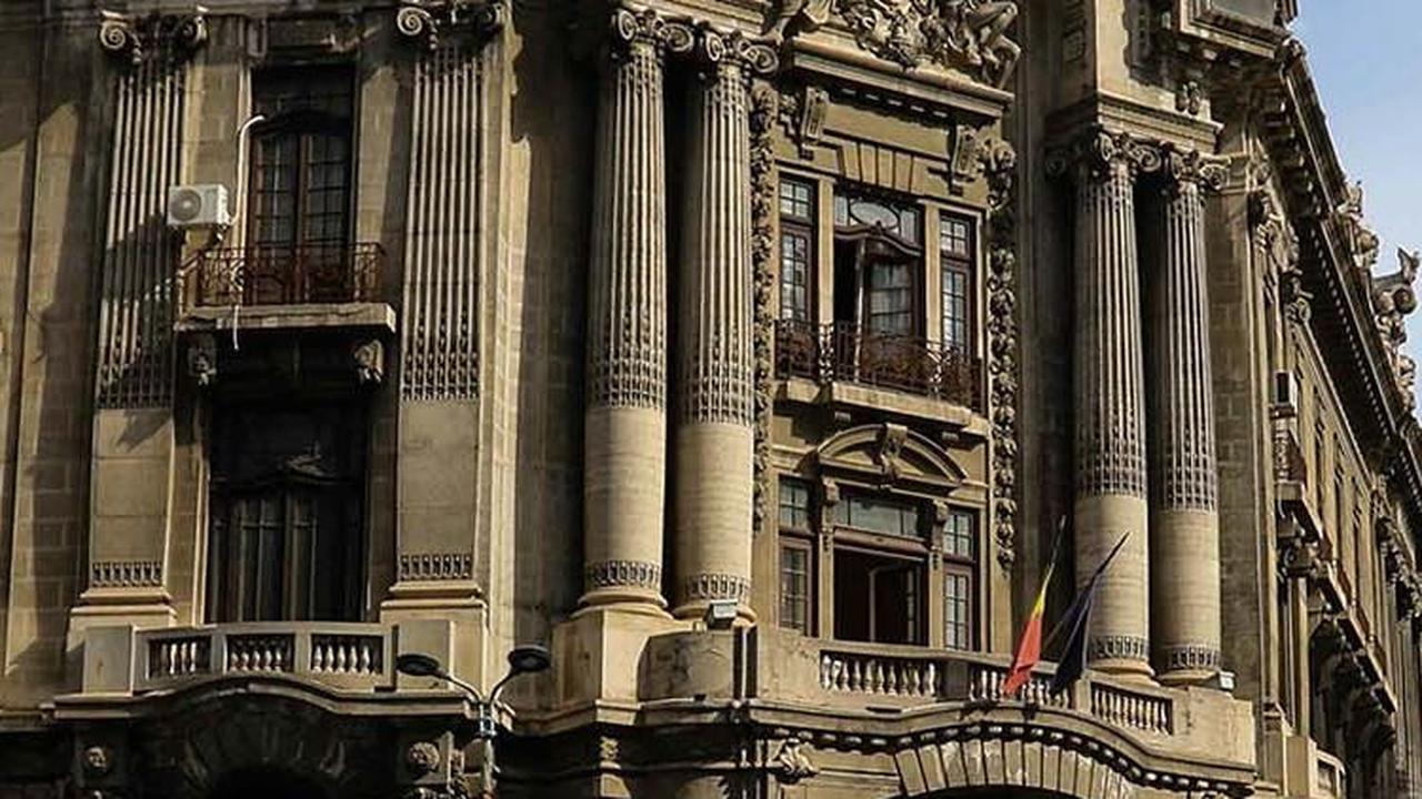 FOTO: Menyusuri Kota Tua Bukares di Rumania, Penuh Gedung-Gedung dengan Arsitektur Indah