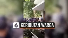 Sebuah video serombongan satpam perumahan menggeruduk sebuah rumah menjadi viral di media sosial.Satpam tersebut meminta salah satu warga memindahan belasan mobil yang terparkir di cluster perumahan, karena mengganggu warga lainnya.