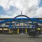 Penampakan Stadion Kanjuruhan, di Kabupaten Malang, Senin (10/10/2022). (Bola.com/Bagaskara Lazuardi)