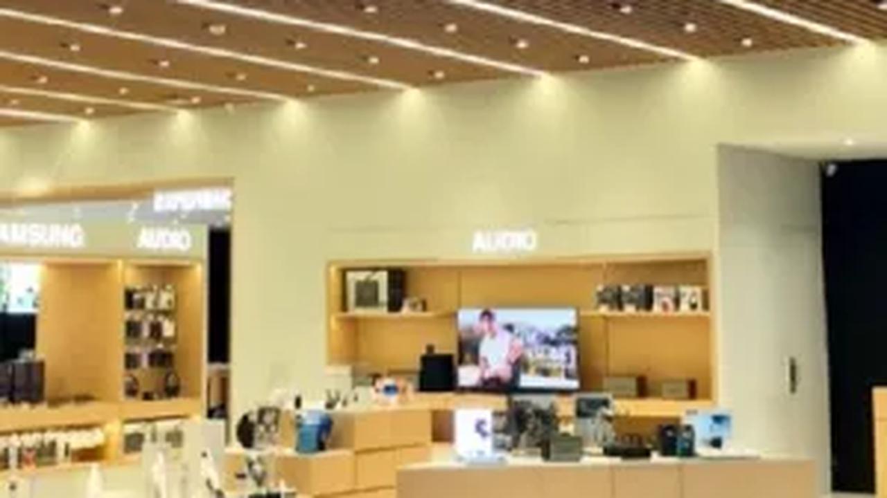 Dia menjelaskan, dana yang diperoleh dari IPO sekitar 37 persen akan digunakan untuk ekspansi bisnis eksisting.