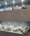 New Balance Rayakan Grey Days 2026. [Anisha/Fimela]