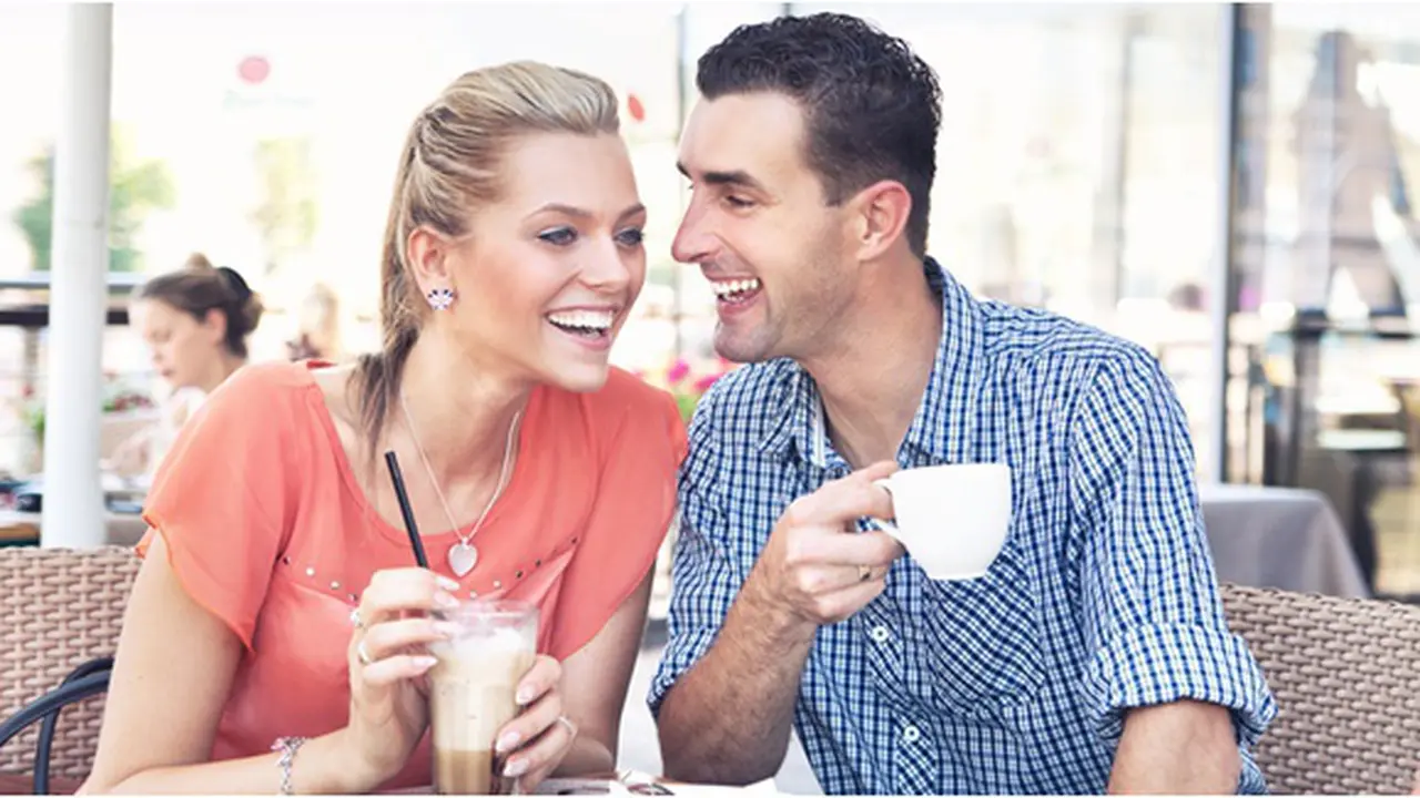 (c) shutterstock