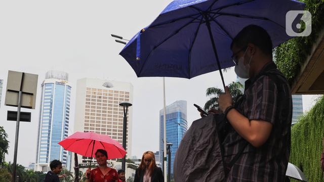 Cuaca Hari Ini Langit Pagi Jabodetabek Hampir Seluruhnya Diguyur Hujan News Liputan6 Com