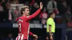 Penyerang Atletico Madrid #07 Antoine Griezmann merayakan gol yang dicetaknya ke gawang Real Mallorca pada lanjutan Liga Spanyol di Stadion Wanda Metropolitano, Minggu (26/11/2023). (Thomas COEX / AFP)