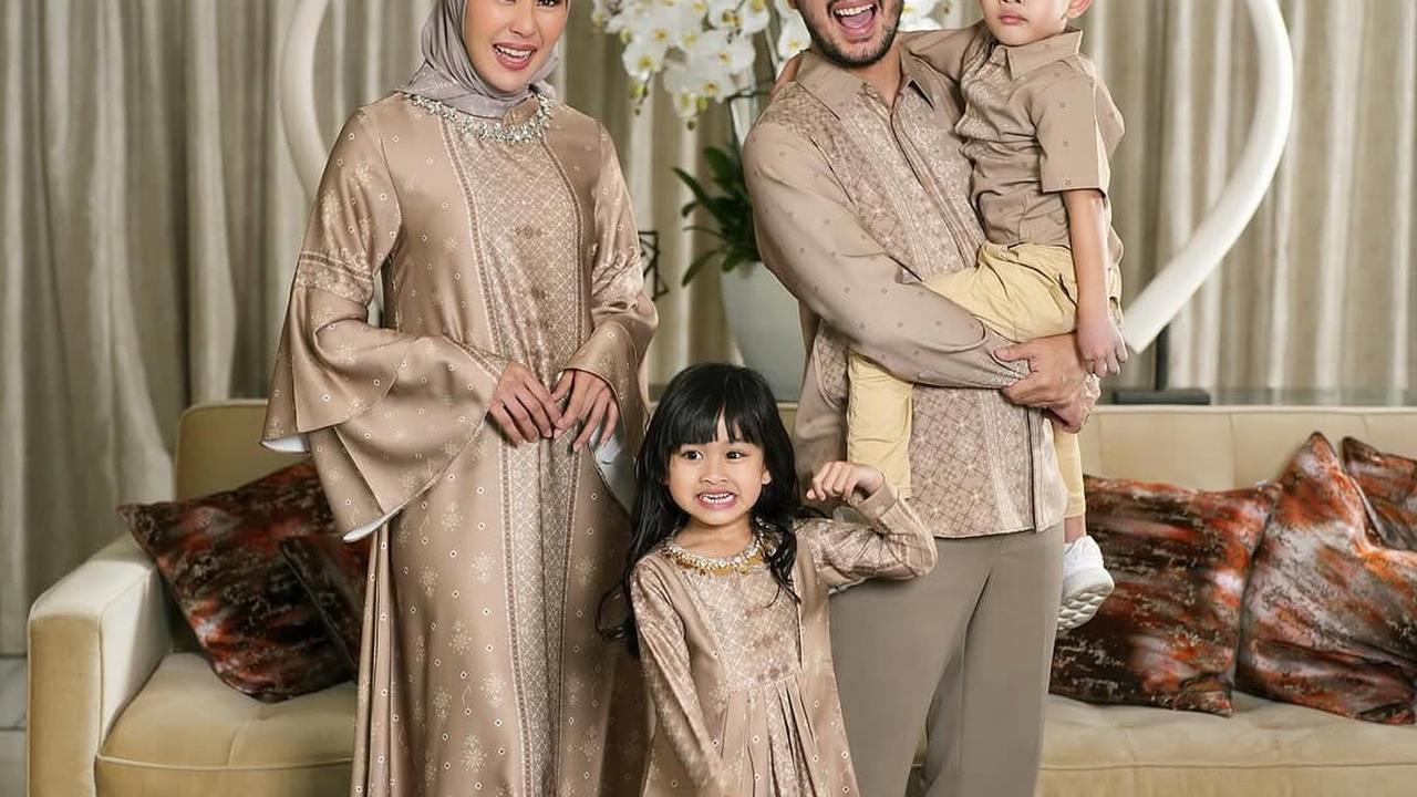 5 Potret Harmonis Keluarga Syahnaz Sadiqah dan Jeje Govinda yang Jauh Miring dari Gosip