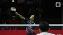 Di semifinal Indonesia Open, Anthony Ginting akan menghadapi Li Shi Feng. (Liputan6.com/Herman Zakharia)
