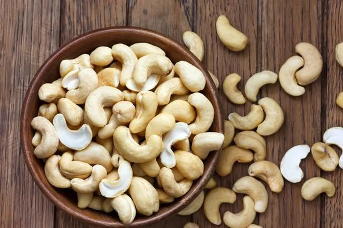 Ilustrasi kacang mete (iStockphoto)