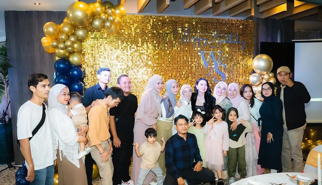 Wika Salim rayakan ultah ke-32 (Instagram/wikasalim)